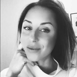 Meet your Posher, Casey